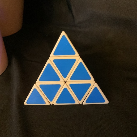 VTG 1981 Pyraminx by TOMY 3D Pyramid Triangle Puzzle Rubiks Cube brain teaser - Picture 5 of 12
